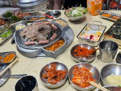 -安小胖韩国烤肉(财富广场画苑小区店)