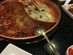 -渝味村火锅厅(白楼店)