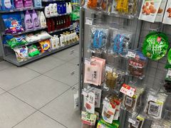 -便利蜂(创展大厦102号店)