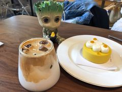 -Fridi Patisserie Cafe