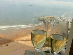 -山港凯悦酒店·BEBA海滩烧烤餐厅酒吧