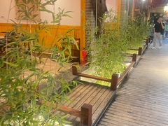 -三道苗苗鱼·美蛙黄辣丁(八里店)