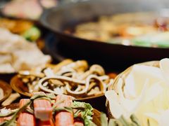 -四小区火锅·巷子里的重庆火锅(花照壁店)
