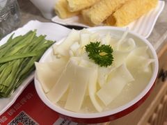 -生活如沸·顺德水牛奶火锅(大学路店)