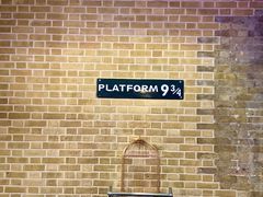 -九又四分之三站台