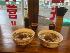 -矮子粉店1985·长沙米粉(湘春路店)