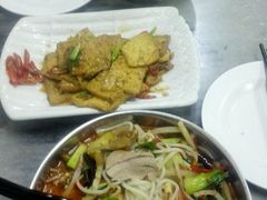 -红鼻子桂林米粉(金唐新光界店)