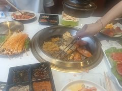 -伊尚宫·清真广式早茶.韩式烤肉·火锅