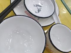 -三亚火车头万人海鲜广场