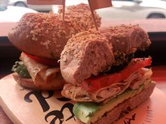 -Catch Bagel(芳草地店)