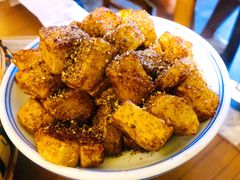 红糖引子粑-包整·丝娃娃(一览甲秀楼风景店)