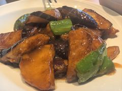 -关东小磨东北菜(上海长风大悦城店)