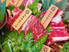 -铭牛烧肉·和牛海鲜自助(高新月牙湖店)
