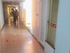 -荒岛实景沉浸密室(江汉路1店)