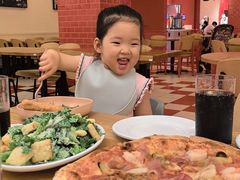 -城市大道红炉披萨烘焙坊