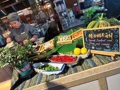 -大中华希尔顿酒店-念自助餐·嗨啤·小龙虾