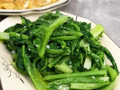 -银峰农庄·特色烧鸡·鲜无花果浸鸡