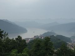 -三峡梯城