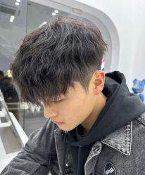 -ON STAR SALON