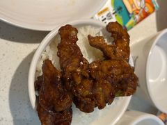 -小鱼小牛·鱼牛干锅·脆鱼火锅(世欧广场店)