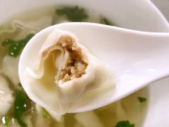 -周震馄饨