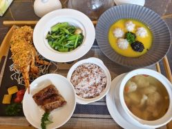 -馨美母婴护理中心(石狮店)