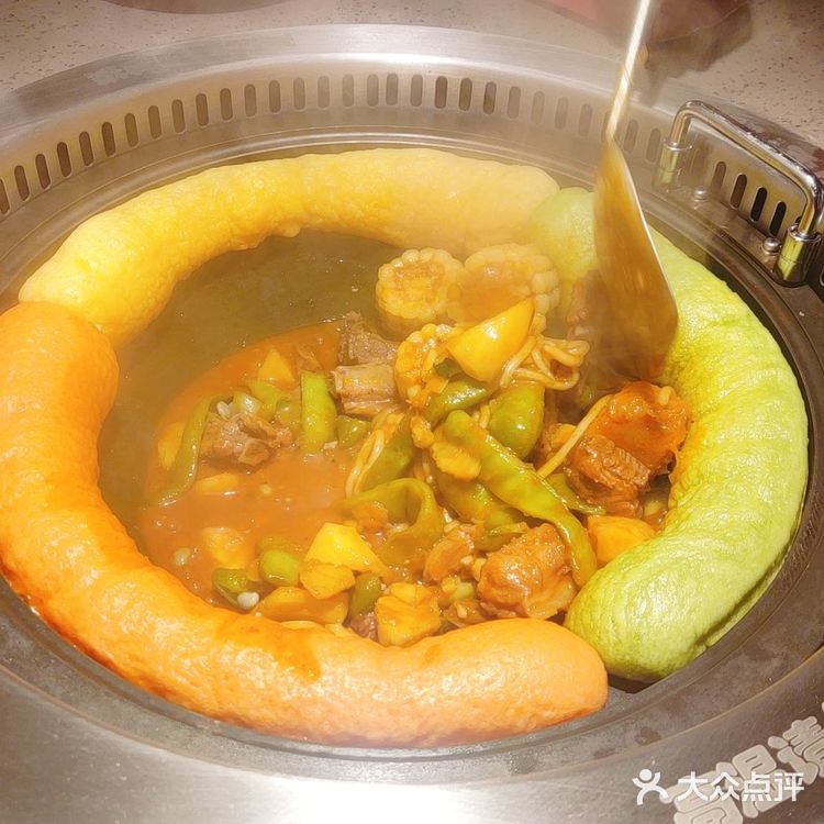 石家庄探店：黎明屯铁锅炖[必吃][必吃]