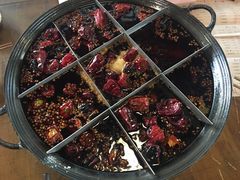 -白乐天毛肚火锅馆(南滨路店)