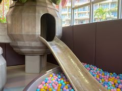 -水桶王国主题餐厅·聚会·生日派对·亲子活动·家庭套餐(亚龙湾希尔顿店)