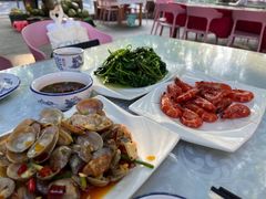 -范饭椰林川湘味海鲜·椰子鸡(三亚湾椰梦长廊店)