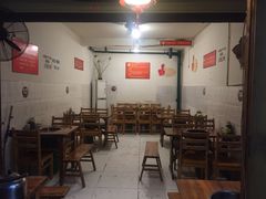 大堂-仔耳朵冷锅鱼蛙芋儿鸡(莲花东路店)