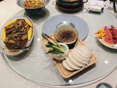 -海派美食·家宴海鲜青岛菜·石锅鲽鱼头(东方城店)