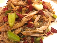嘎嘣虾-喝丢一只鞋辣炒海鲜小烧烤(三八广场店)
