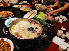 天目湖鱼头豆腐煲-梁溪河畔·吉府花园(南长街南下塘店)