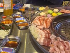 -哈哈碳都·牛肋条无限自助烤肉(台江万达店)