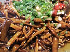 -松沪名灶·豆浆鱼头·新上海菜(飞航吾悦广场店)
