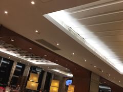 等位区-稻香酒家·33年老字号·港式粤菜(富邦中心店)