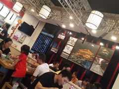 大堂-陕味食族油泼面·小炒盖码面(双榆树店)