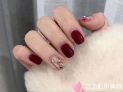-吉吉靓甲美睫