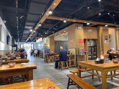 大堂-老白家面馆(测绘东路总店)