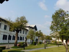 -皇家田广场(อนุสาวรีย์ทหารอาสา)