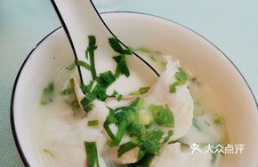 Stewed Fish Fillet with Puffed Rice