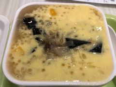 杨枝甘露烧仙草-满记甜品(万科广场店)