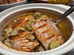 油浸带鱼蚕豆-佬太公海鸭·海鲜大排档(上海总店)