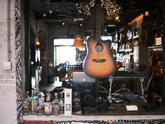 -城墙外BAR