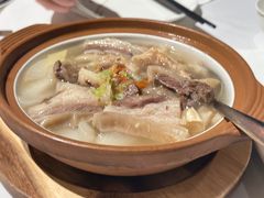 招牌清汤崩砂牛腩-广州富力丽思卡尔顿酒店·丽轩·粤菜