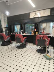 -老男孩男士理容馆·理发·烫染·修面