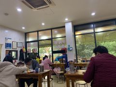 大堂-凡老头米线砂锅(古荡新村西粮站)