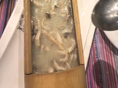 -香巴拉云南餐厅(华莱坞店)