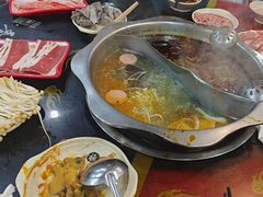 鸳鸯锅-储奇门鳝鱼火锅(总店)